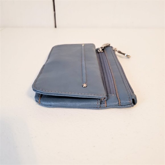 *SOLD* Relic Faux Leather Divided Money Organizer Wallet - Picture 7 of 8